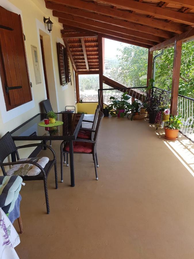 Apartmani Corleone Bilice Exterior foto